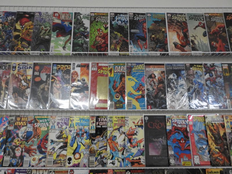 Huge Lot 180+ Comics W/ Spider-Man, Transformers, Spawn, +More! Avg FN/VF Cond!