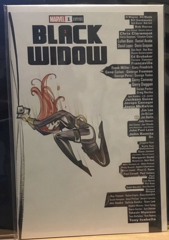 Black Widow #1 Momoko Skyline VFN/NM 