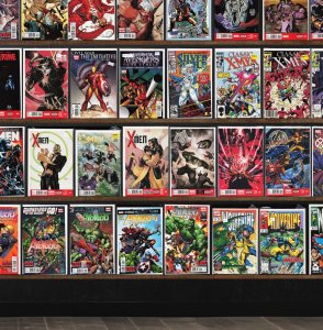 Huge Lot 150+ Comics with Wolverine, New Avengers, Avengers & More!