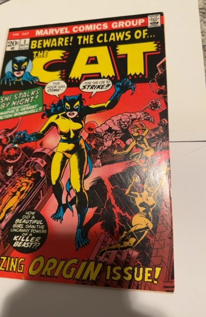 The Cat #1 (1972) She stalks by night - Origin 70s key.