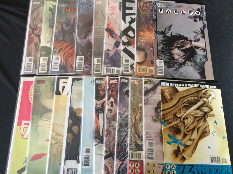 43 FABLES Comic Books VFNM Condition