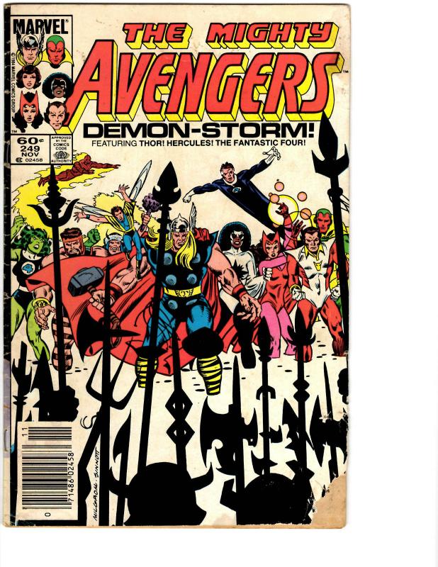 7 The Mighty Avengers Marvel Comic Books # 246 247 248 249 250 251 252 Thor BH6