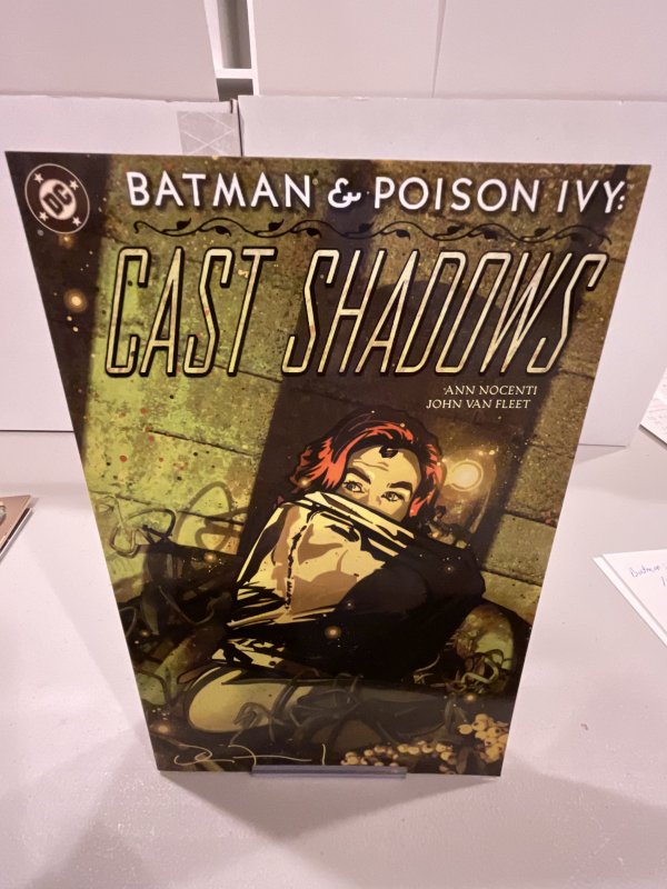 Batman/Poison Ivy: Cast Shadows  Prestige Format 1-Shot VF 2004 John Van Fleet!