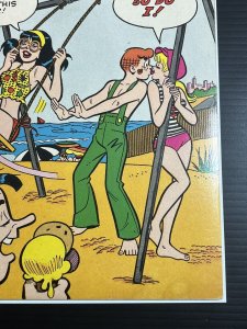 Everything's Archie #22 GIANT SERIES comic 1972 INNUENDO SWING COVER PROSHIPPER