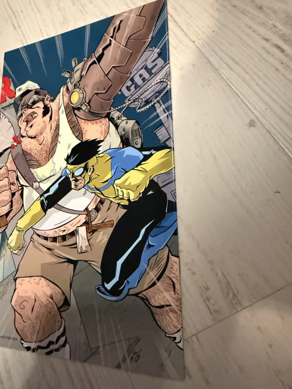 Invincible #1 Larry's Wonderful World of Comics LTD 1000 Copies