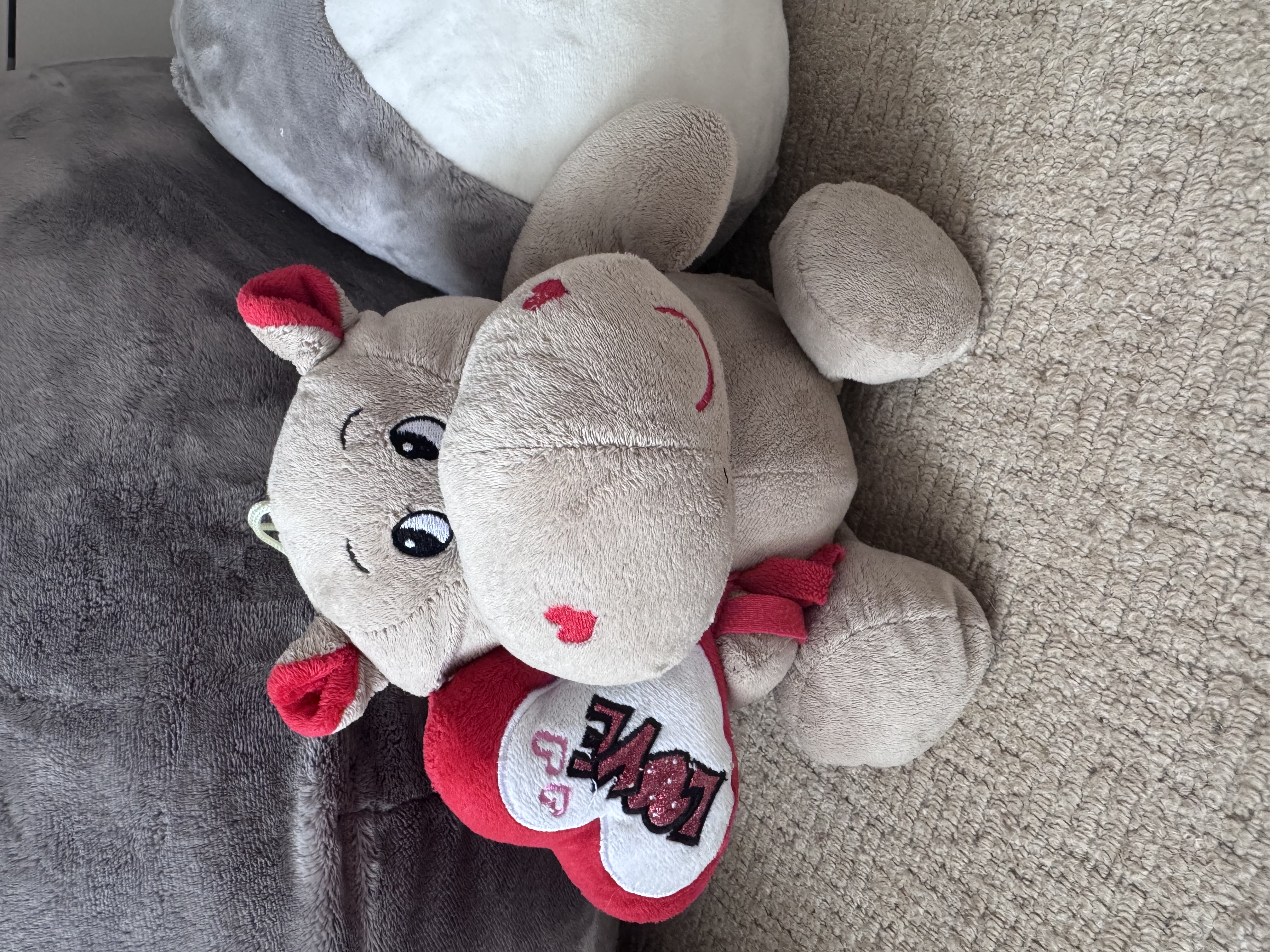 Lovehippo with Heart
