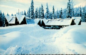 Canada British Columbia Pine Pass Azu Ski Lodge