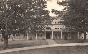 Vintage Postcard 1939 Pickwick Lodge Roundtop Catskill Mountains New York NY