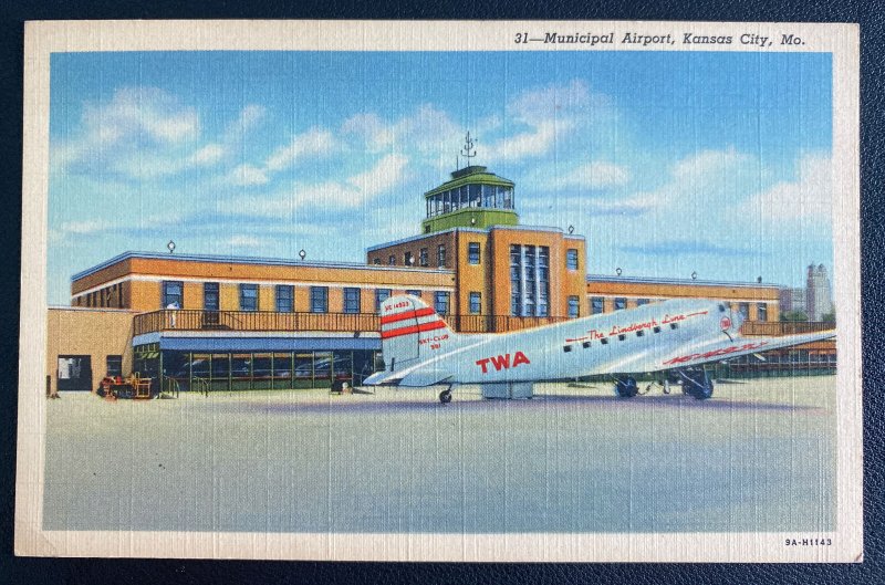 Mint Usa Color Picture Postcard TWA Municipal Airport Kansas City