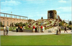 Canada Niagara Falls Ontario Hydro Floral Clock In Queenstown