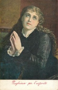 Italian patriotic woman in pray - Prayer for the absent ww1 allegory postcard