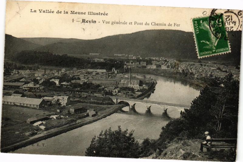 CPA REVIN - Vue génarale et Pont du Chemin de Fer (241080)