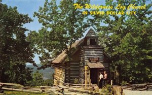 SILVER DOLLAR CITY Wilderness Log Church Branson, Missouri '50s Vintage Postcard