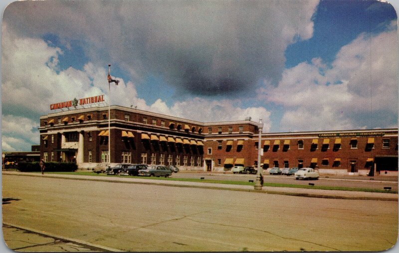 Canadian National Railway Depot Edmonton Alberta Postcard PC412