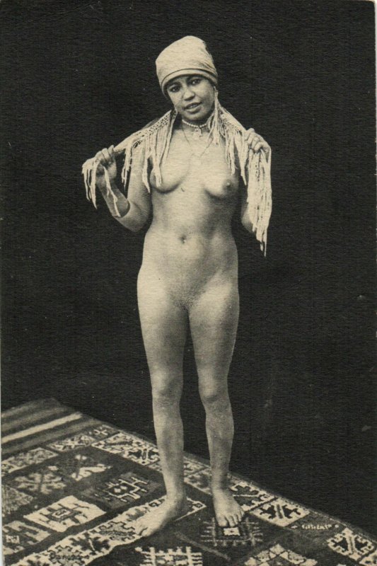 Nude juniors in Casablanca