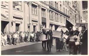 RPPC POLICE PROTEST BIAFRA NIGERIA NEW YORK AGFA REAL PHOTO POSTCARD c.1967-70 #