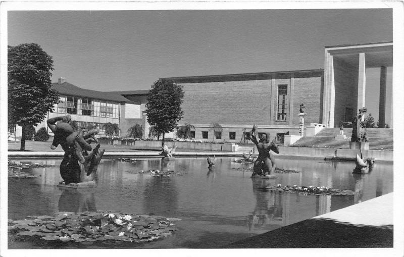 Bloomfield Hills Michigan~Cranbrook Academy of Art-Pond by Buildings~RPPC