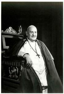 Pope John XXIII Seated Portrait Modern Postcard