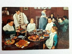 Vintage Postcard King's Arms Tavern Family's Having Dinner Williamsburg VA