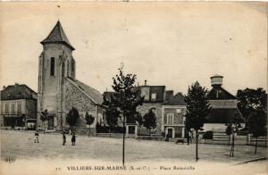 CPA VILLIERS-sur-MARNE - Place Remoiville (390185)