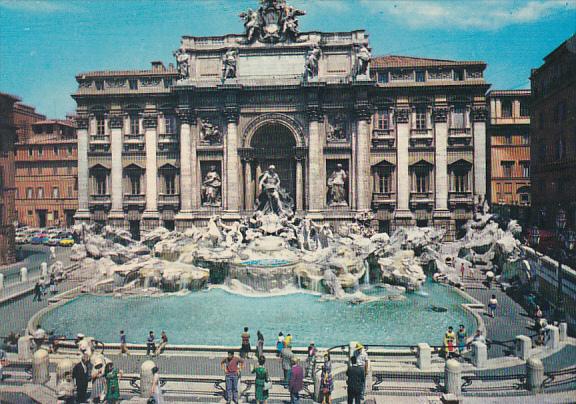 Italy Roma Fontana di Trevi