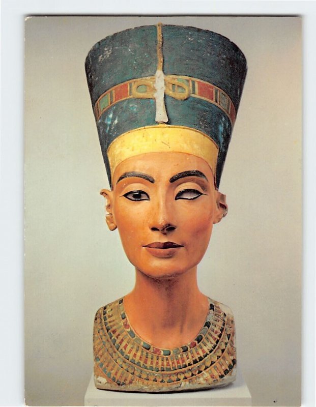 Postcard Bust Of Queen Nefertiti, Ägyptisches Museum Berlin, Germany