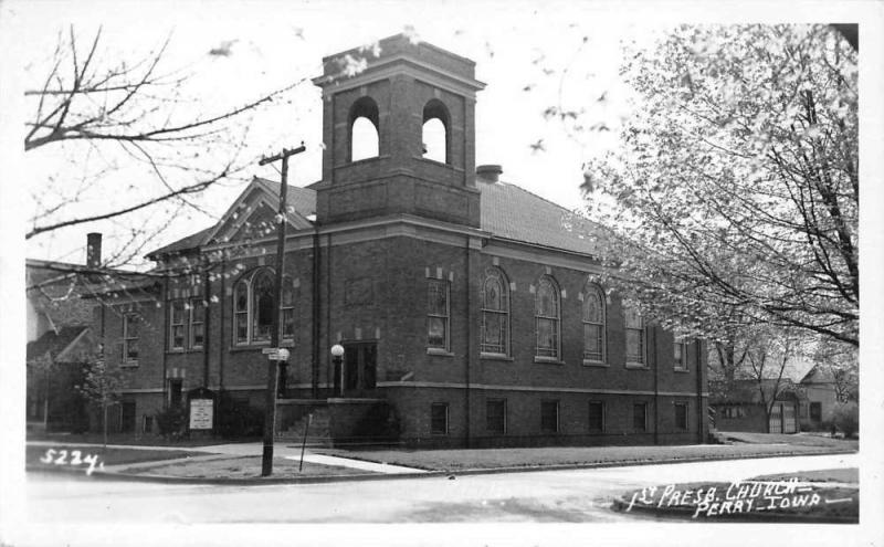 Perry Iowa 1st Presbyterian Church Real Photo Antique Postcard J79885