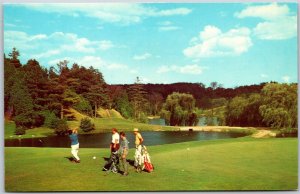 Postcard Georgetown Ontario c1960s North Halton Golf and Country Club Teeing Off