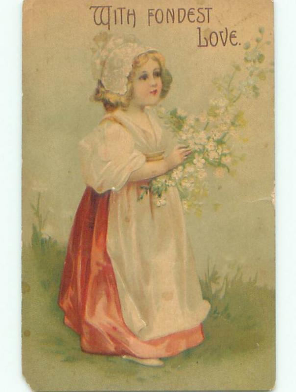 Pre-Linen CUTE GIRL IN BONNET HOLDING WHITE FLOWERS k4346