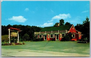 Vtg South Salem New York NY The Hayloft Restaurant 1950s View Postcard