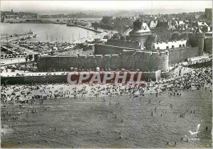 Modern Postcard Saint Malo Ille et Vilaine Chateau and the Beach of the Fan