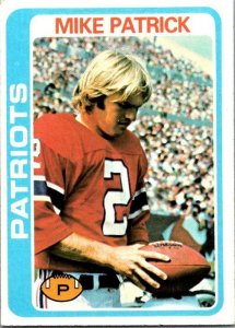 1978 Topps Football Card Mike Patrick New England Patriots sk7354