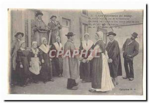 The epouseux Berry Postcard Old And by turns at the sound of the Bagpipe