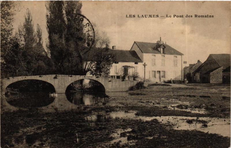 CPA Les Laumes - Le Pont des Romains (586899)