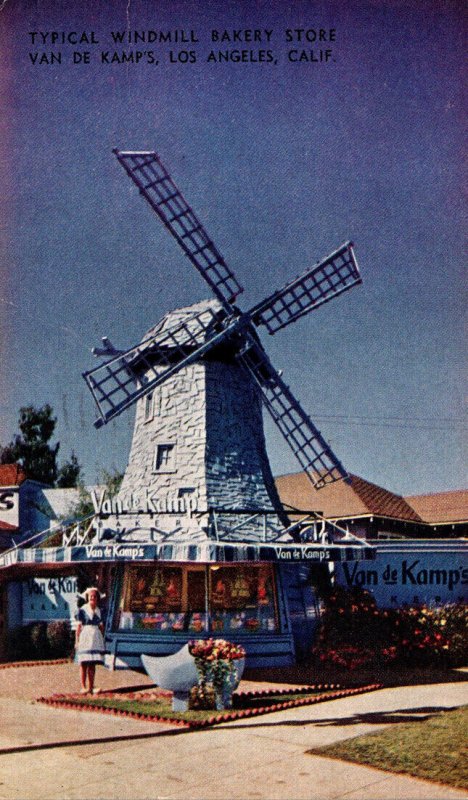 California Los Angeles Van De Kamp's Typical Windmill Bakery Store 1950