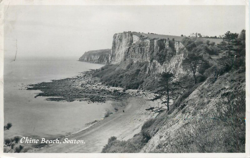 Postcard UK England Seaton, Cumberland Chine beach