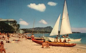 Vintage Postcard World Famous Waikiki Beach Majestic Diamond Head New Sights HI