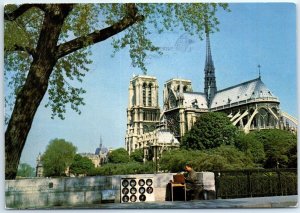 M-85930 Notre-Dame de Paris Cathedral Paris France