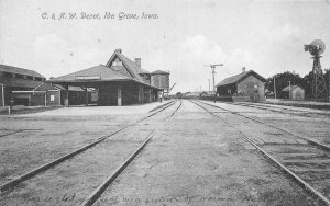 C. & N.W. DEPOT IDA GROVE IOWA TRAIN DEPOT WINDMILL NO POSTAGE DUE POSTCARD 1909