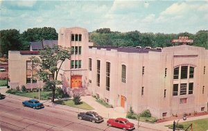 Postcard Michigan Pontiac 1st Baptist Church automobiles Nester House 23-7428