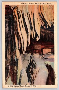 Noel Missouri~Musical Rocks @ Bluff Dwellers Cave~PM 1947~Vintage Linen Postcard