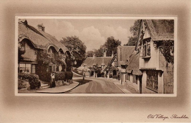 (ak25) Old Village Shanklin - Isle of Wight Postcard