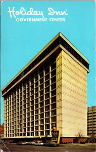 VINTAGE POSTCARD HOLIDAY INN GOVERNMENT CENTER BOSTON MASS 1973