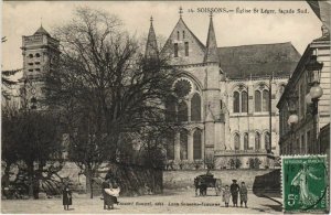 CPA SOISSONS eglise St-Leger facade Sud (151903)