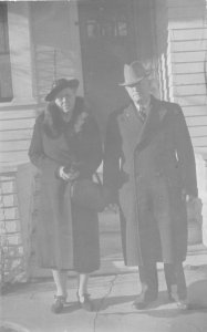 F76/ Billings Montana RPPC Postcard 1964 Hulda Ness Family Couple 10