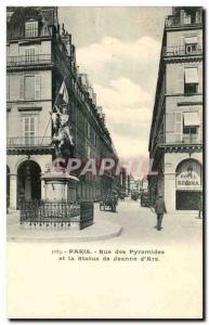 Paris Street Old Postcard Pyramids and the statue of Jeanne d & # 39Arc