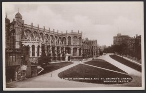 UK BERKSHIRE Lower Quadrangle and St. George's Chapel - Windsor Castle RPPC