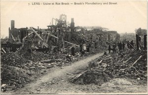 CPA LENS-Usine et Rue Brack-Brack's Manufactory and Street (44132)