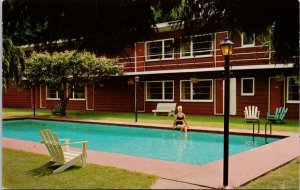 Silver Bridge Inn Duncan BC British Columbia Woman Swimming Pool Postcard H17