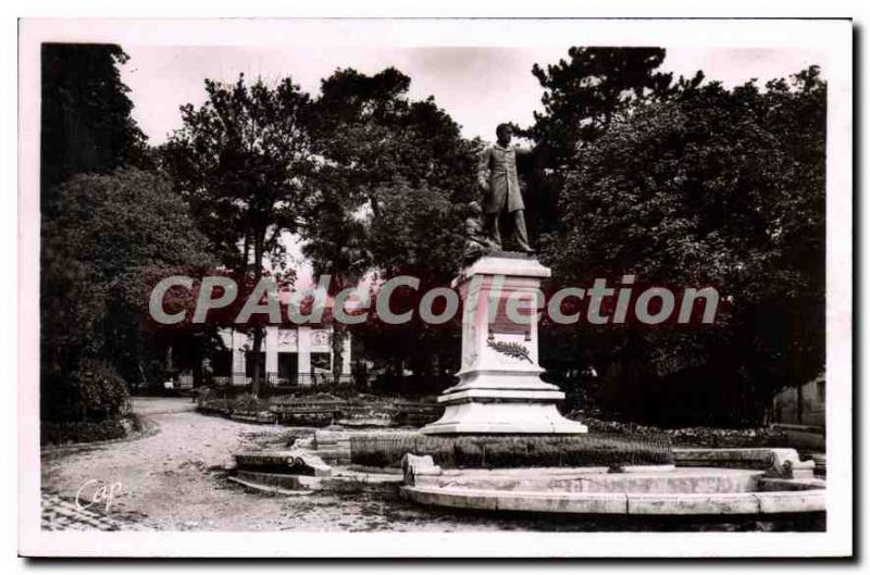 Postcard The Old Ales Public Garden